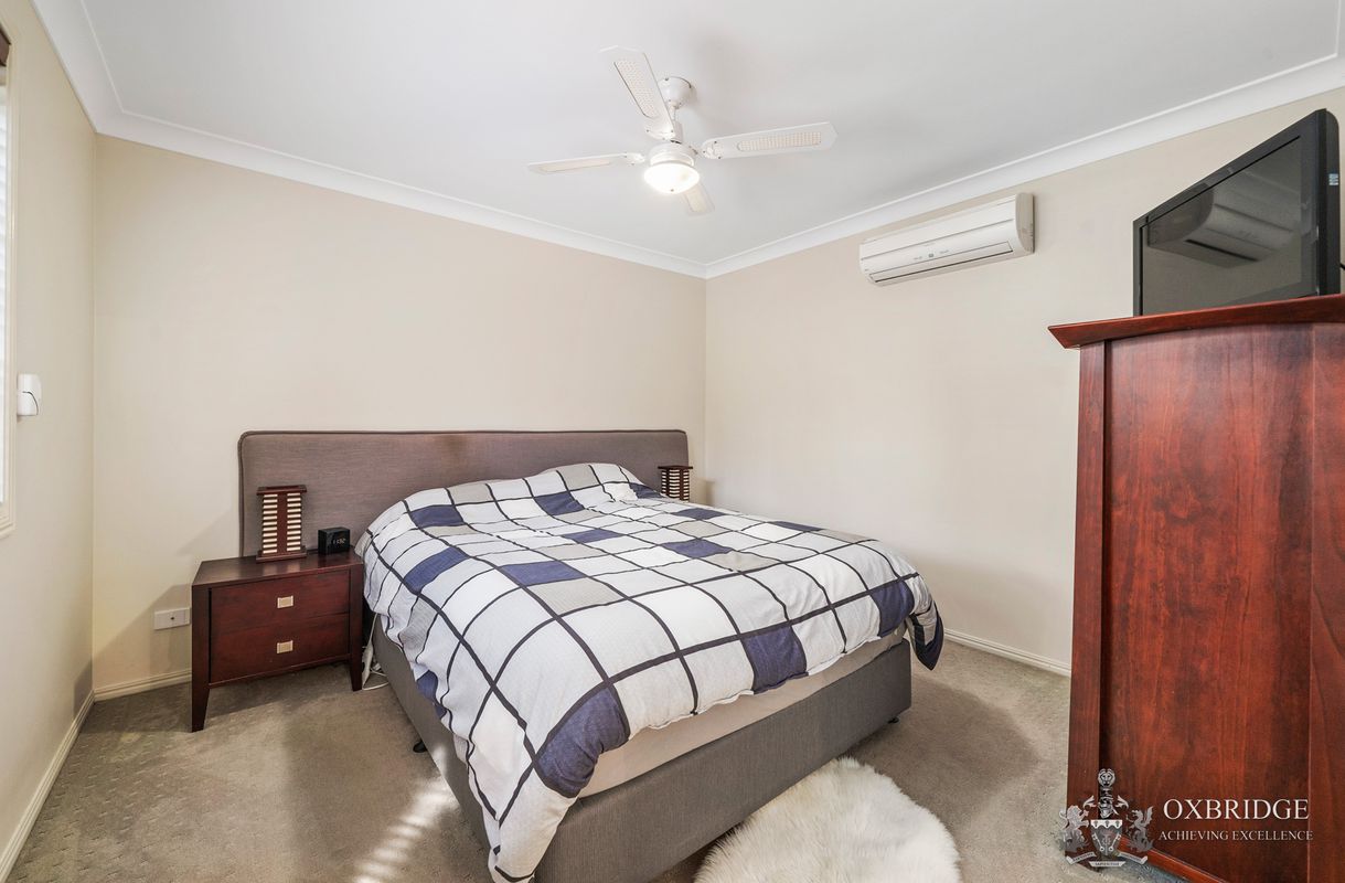 6367 Kensington Drive, Munruben Oxbridge Global Real Estate, Finance