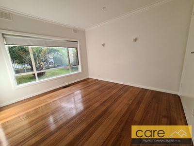 3 Philip Road, Hallam