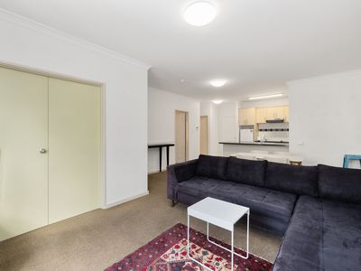 9 / 11 Regal Place, East Perth