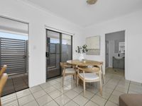 18 / 41 Kingfisher Lane, East Brisbane