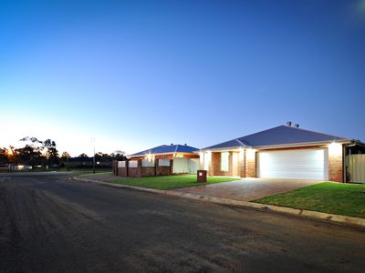 46 PAGE AVENUE, Dubbo