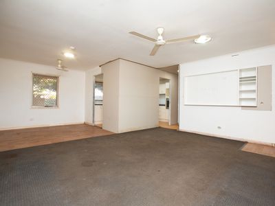 5 Pettit Place, South Hedland