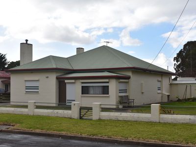 22 Aitken Street, Millicent