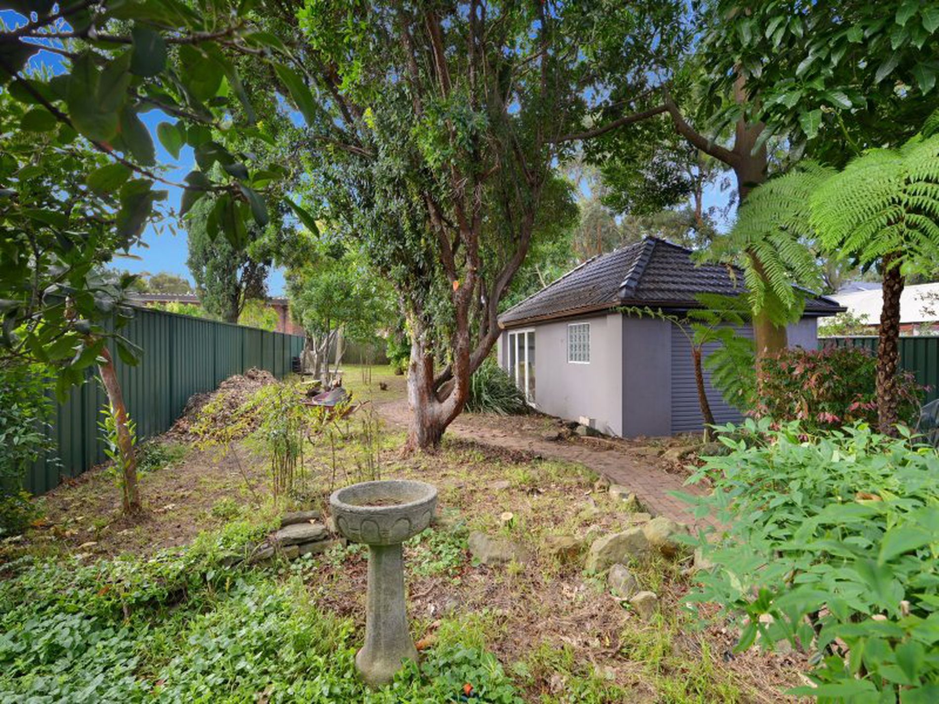 100 Harcourt Parade, Rosebery
