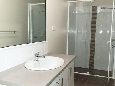 11 / 394 Hay Street, Somerville