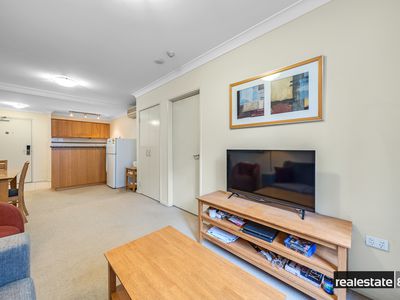 102 / 126 Mounts Bay Road, Perth