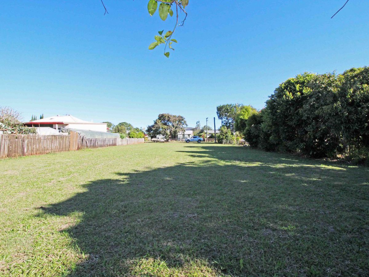 4 Canopus Circuit, Atherton