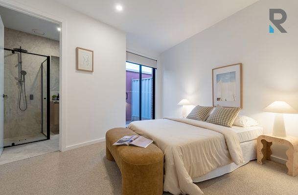 5 Harcourt Crescent, Gladstone Park
