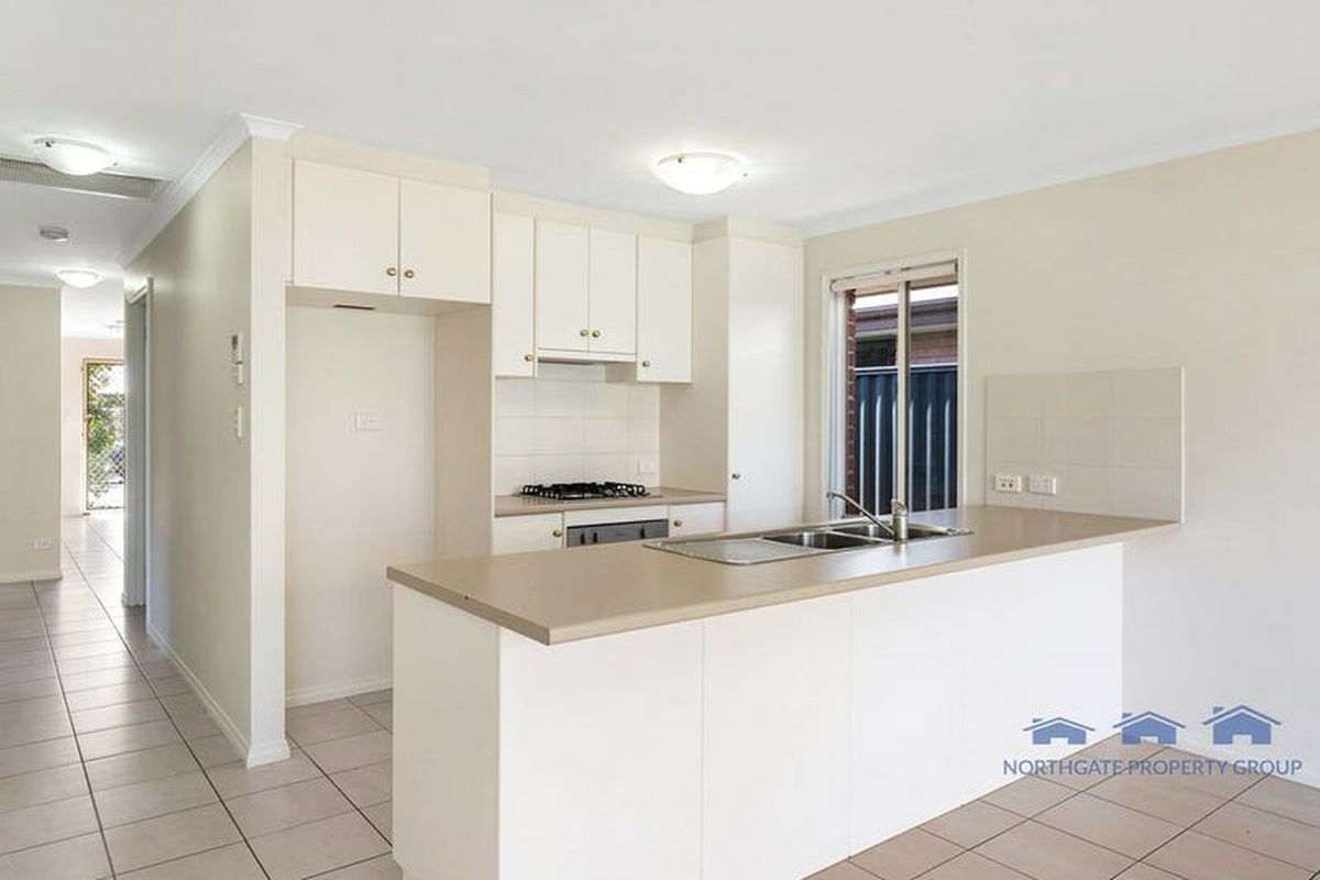 5 Oakwood Circuit, Munno Para West