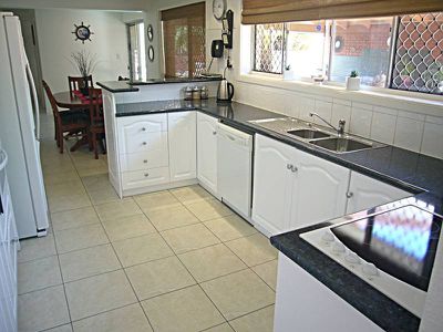 3 Knightsbridge Crescent, Rochedale South