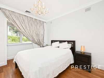 9 The Glen Road, Bardwell Valley