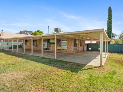 2 Killington Crescent, Boulder