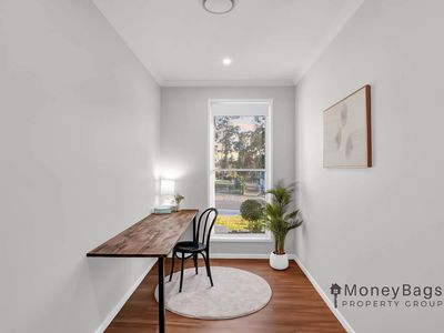 110-114 Townsvale Drive, Woodhill