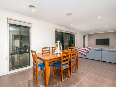 5 Beeac Court, Kialla