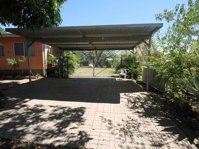 13 DUNDEE STREET, Queenton