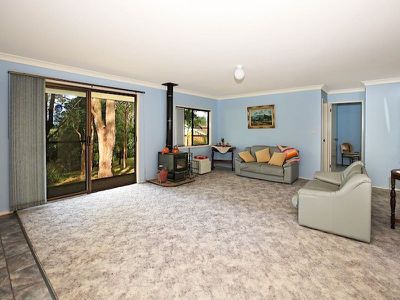 19 Cullen Cres, Kangaroo Valley