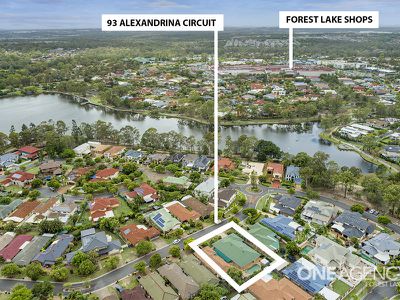 93 Alexandrina Cct, Forest Lake