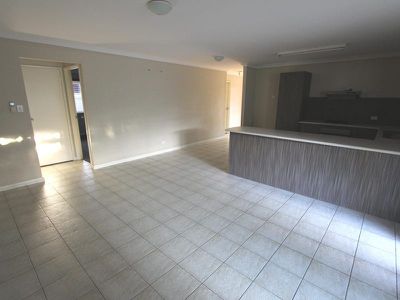 12 / 4 Reynolds Place, South Hedland