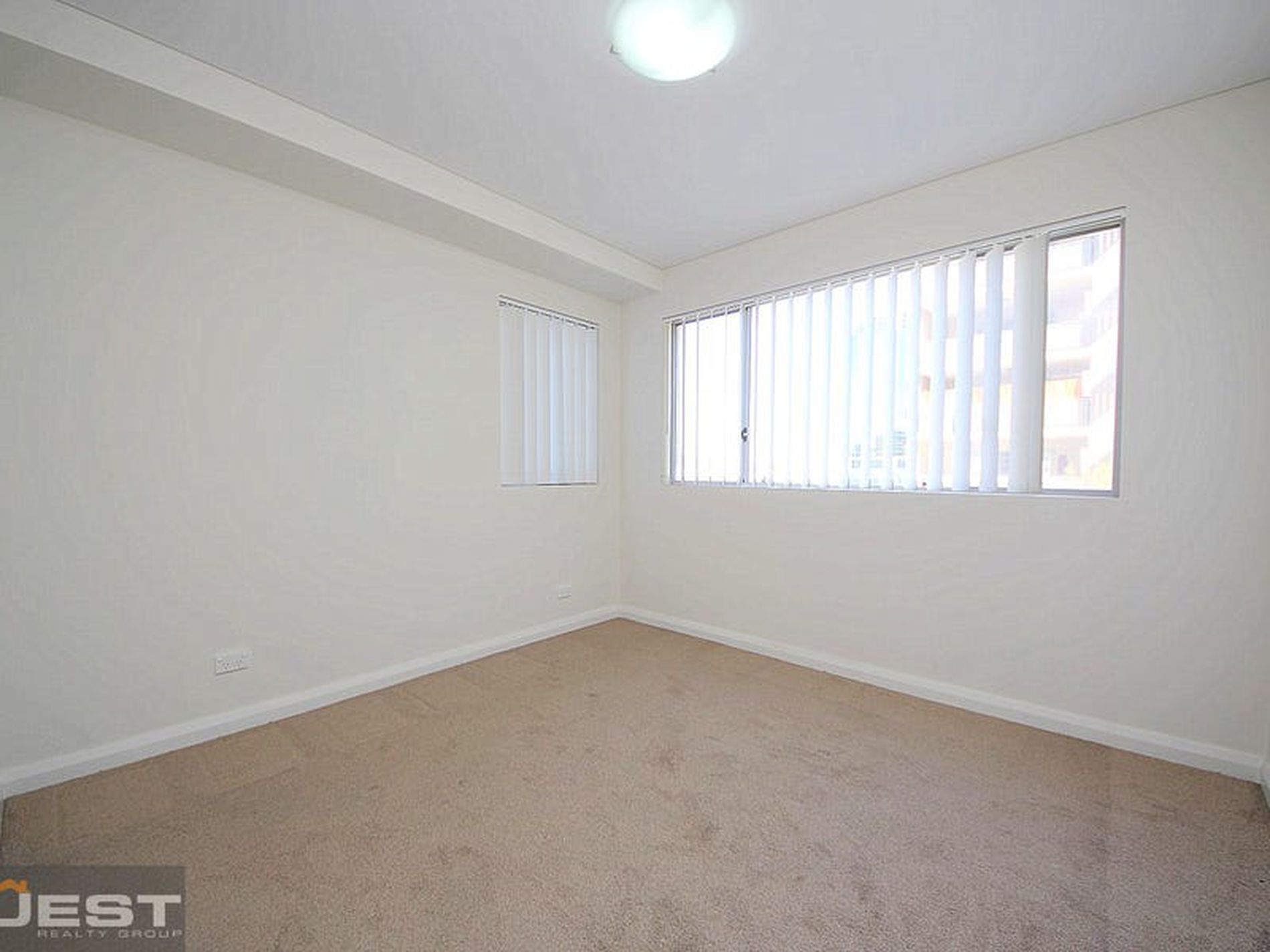 A405 / 4-6 French Avenue, Bankstown