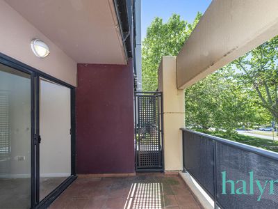 105 / 126 Mounts Bay Road, Perth