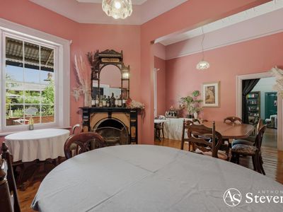 1-3 Bank Street, Avenel
