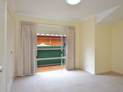 46 Chapman Drive, Somerville