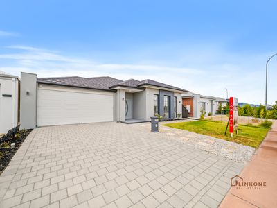 79 Castella Drive, Caversham