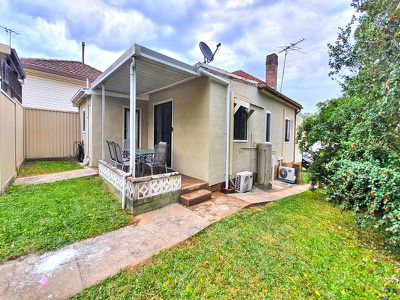 18 Johnstone Street, Peakhurst