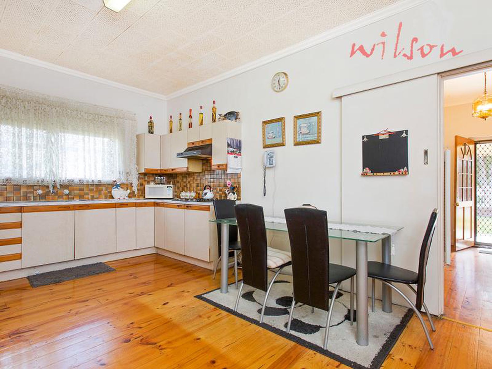 6 Elms Avenue, Richmond