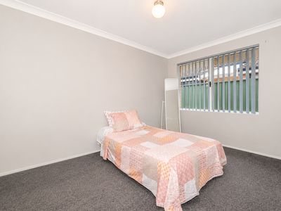 6 Lily Place, Thornlie