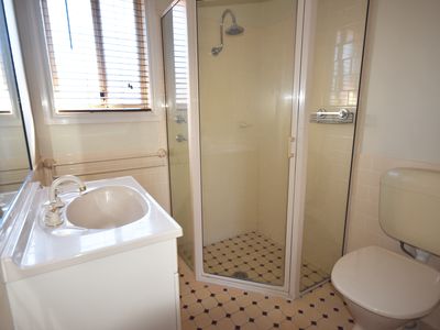 20 St Albans Way, Dubbo