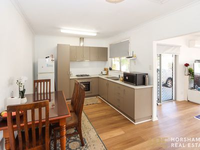 38A Federation Avenue, Horsham