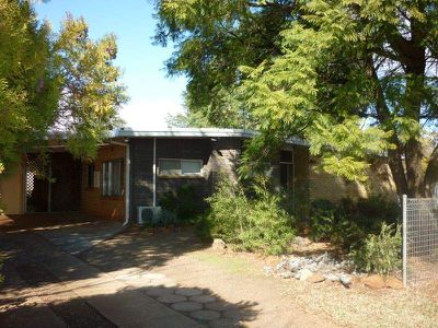 14 Trelanvean Street, Dubbo