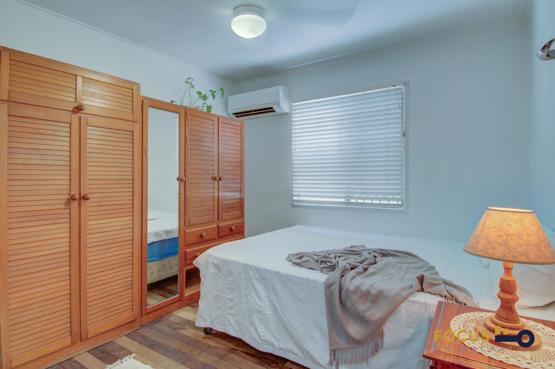 173 Anzac Avenue, Marian
