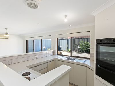 14 Moira Lane, Scarborough