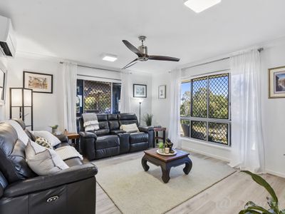 1 Nicole Place, Taroomball