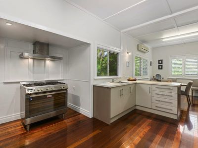 6 Ensbey Rd, Flaxton