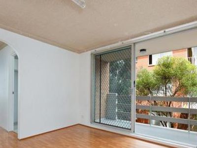 1 / 18 Orchard Street, West Ryde
