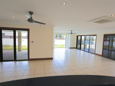 72 Monaco Drive, Zilzie