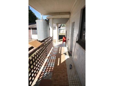 6 Holliman Street,, Queenton