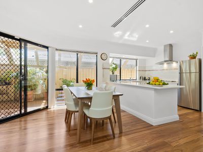 10 Mort Street, Rivervale