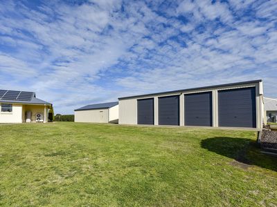 212 Wynham Road, Moorak