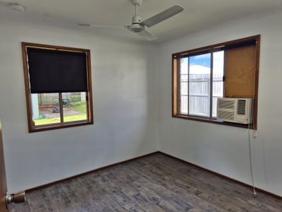 14 Schapers Road, Glenella