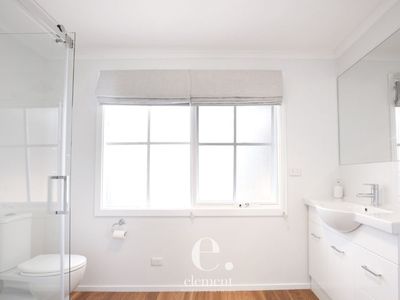 7 East End Crescent, St Albans Park