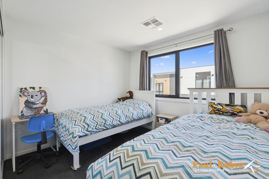 11C Woodberry Avenue, Coombs