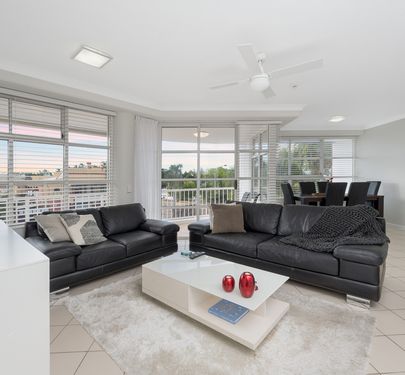 3b / 3-7 The Strand, Townsville City