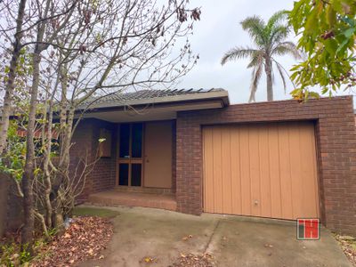 2 / 232 Stephensons Road, Mount Waverley