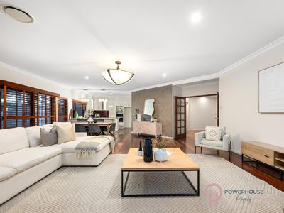 10 Talburpin Esplanade, Redland Bay