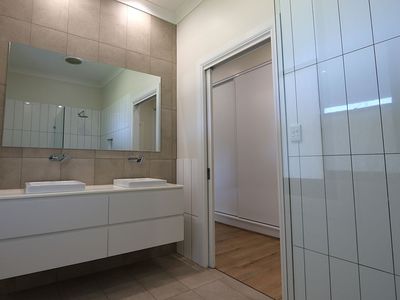 5846 Glenelg Highway, Worrolong