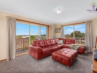 19 Warrawee Road, Leopold